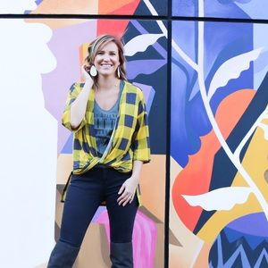 Yellow and grey plaid